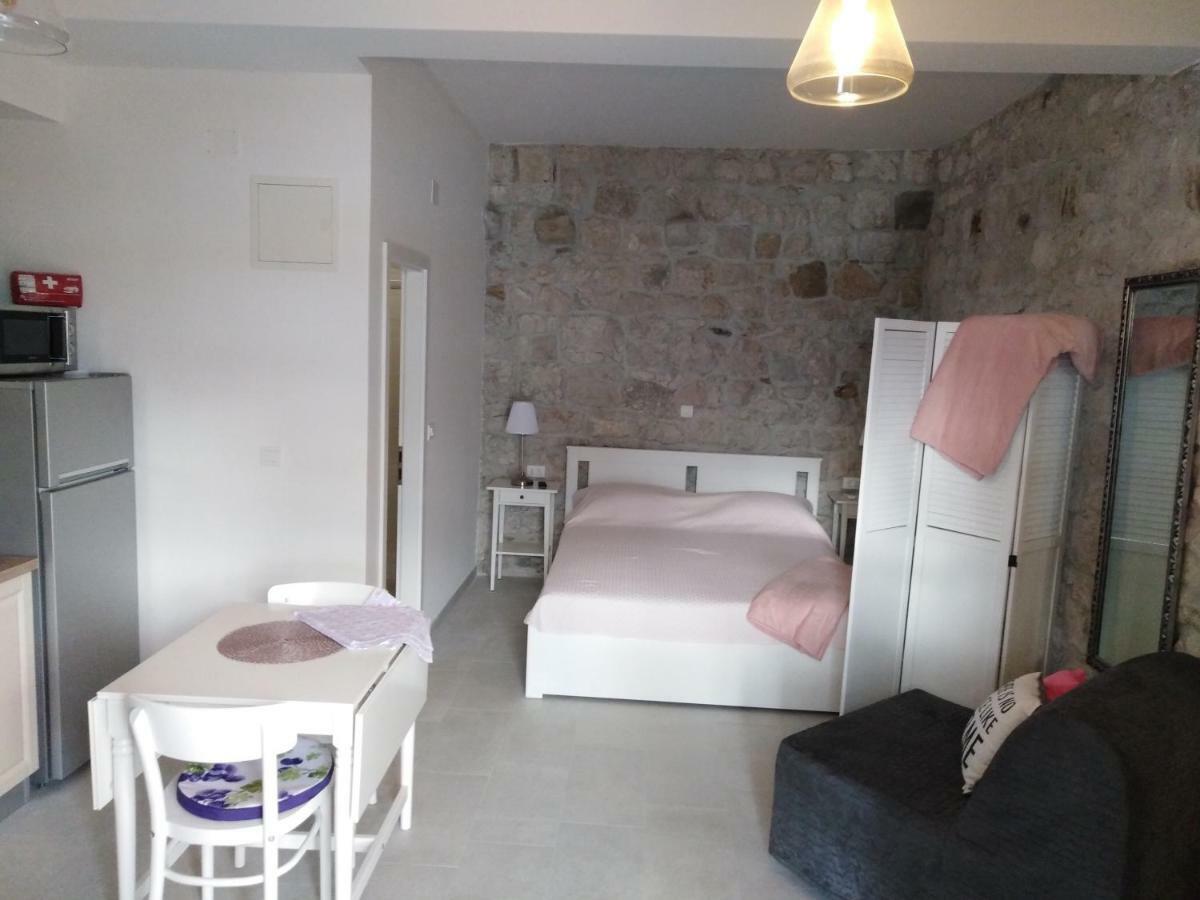 Apartment Iris دراسنيتش المظهر الخارجي الصورة